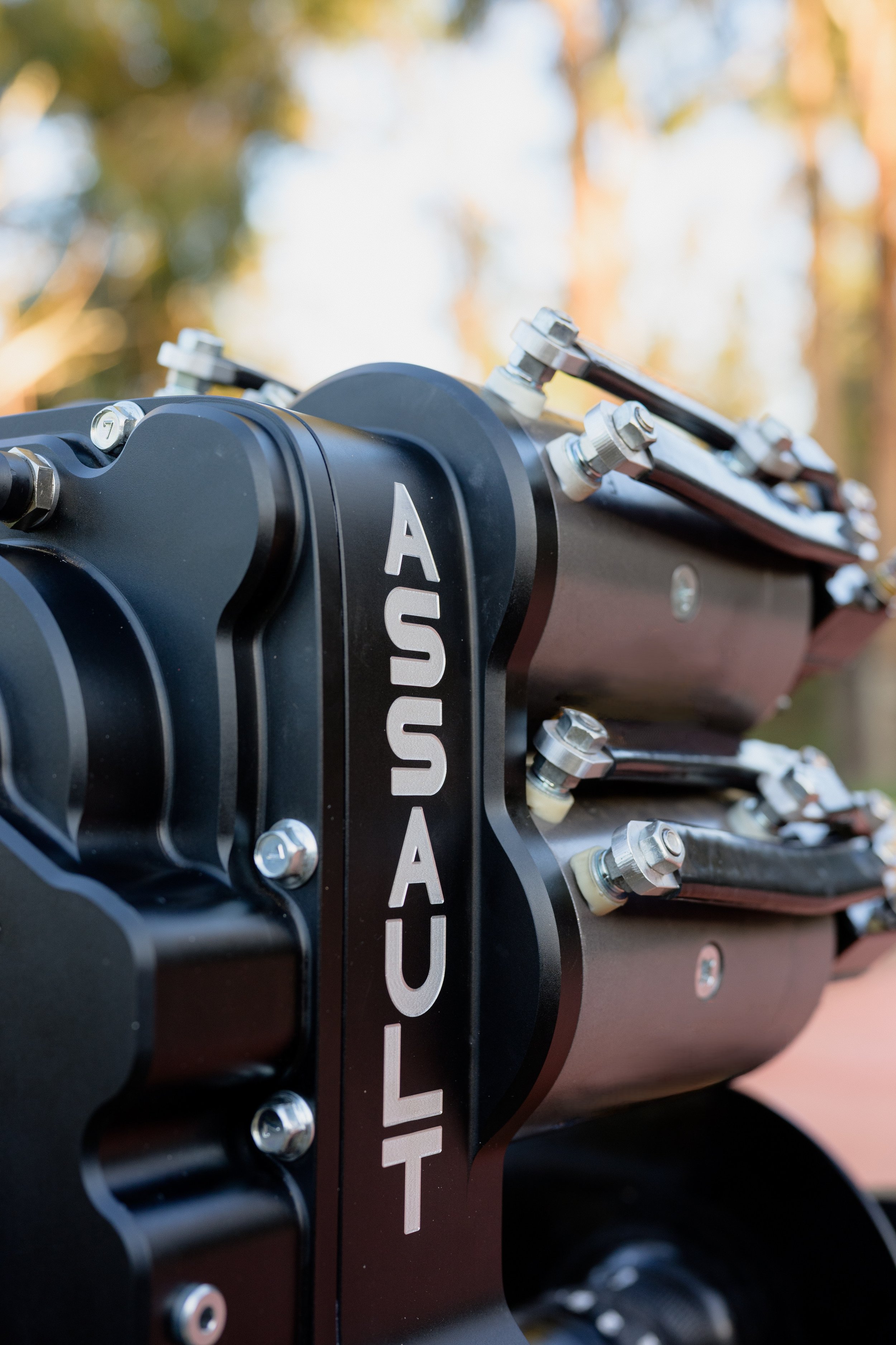 Assault Winches Four Motor Winch for 4WD winch racing, elite motorsport