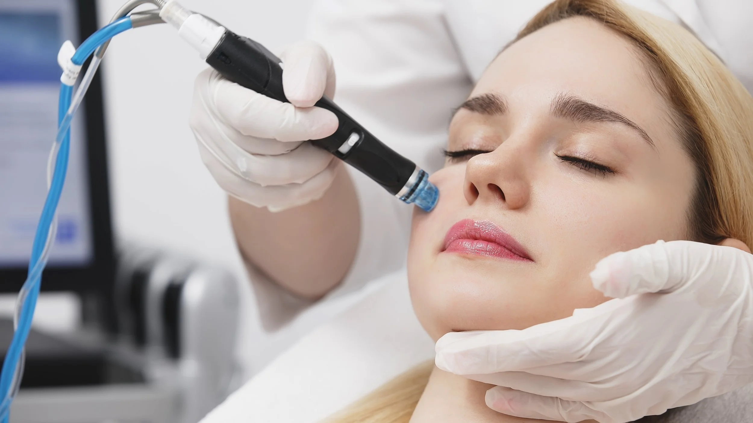 Hydroglow Facial