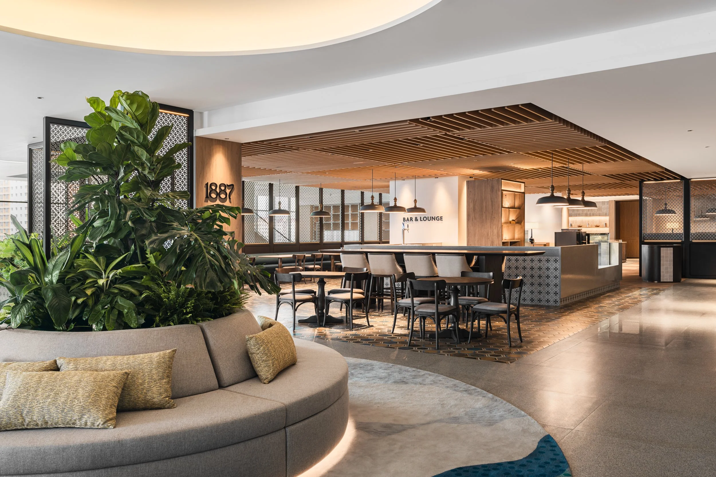 IHG_CPPSC_D8-403_lowres (Main Lobby).jpg