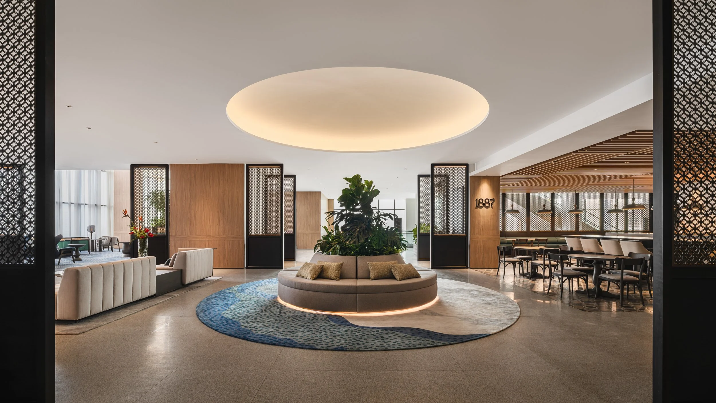 IHG_CPPSC_D8-388_lowres (Main Lobby).jpg