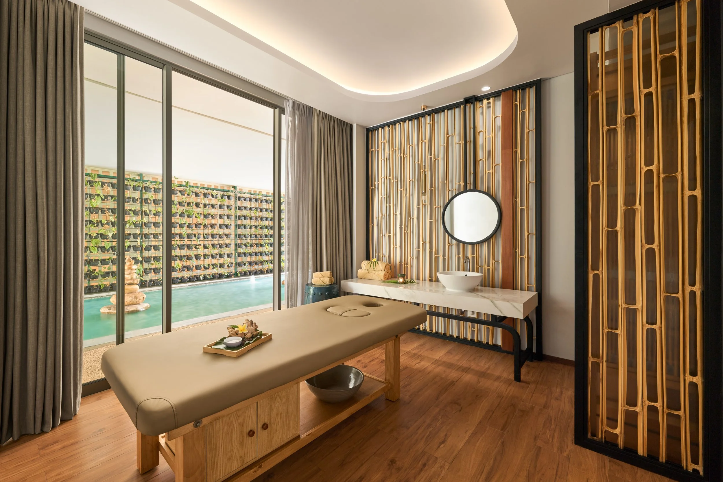 IHG_HIRBL_Sunjivva_SingleRoom-1_lowres.jpg