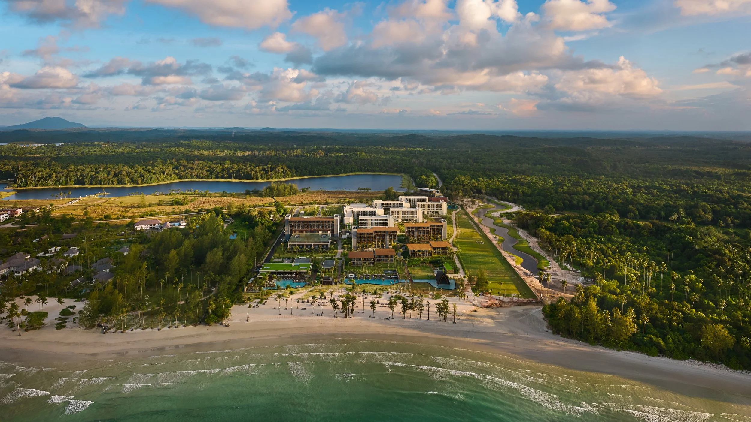 IHG_Bintan_Aerial_R1_Wide_1_1_lowres.jpg