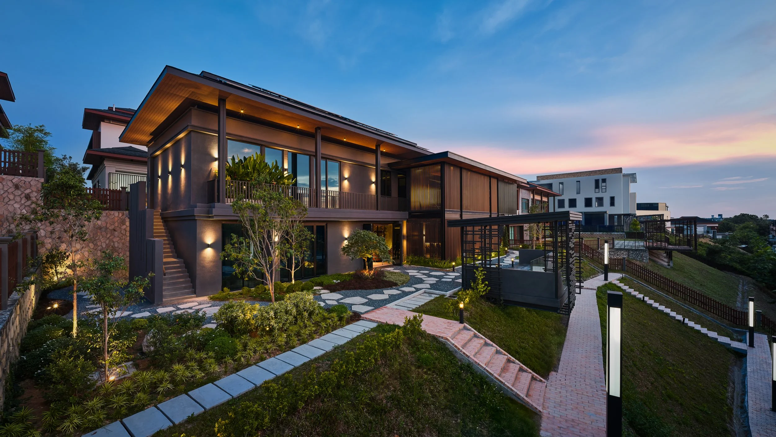 TSS-SEP-Bungalow37@SetiaTropika_AV_LateNoon_Wide_37_1 Panorama_lowres.jpg