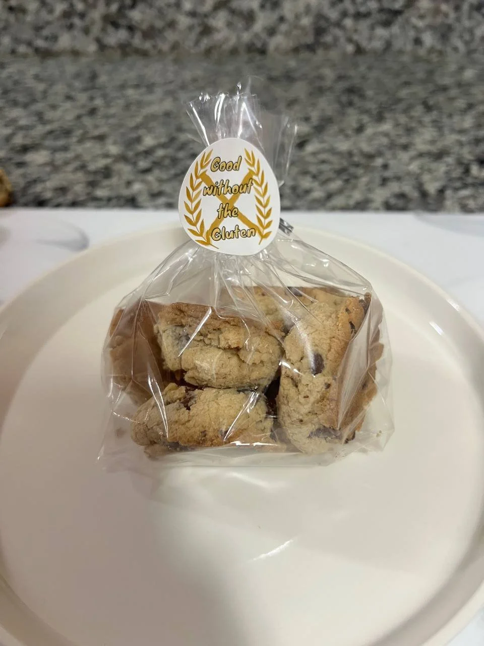 Chocolate Chip Cookies (Half Dozen)