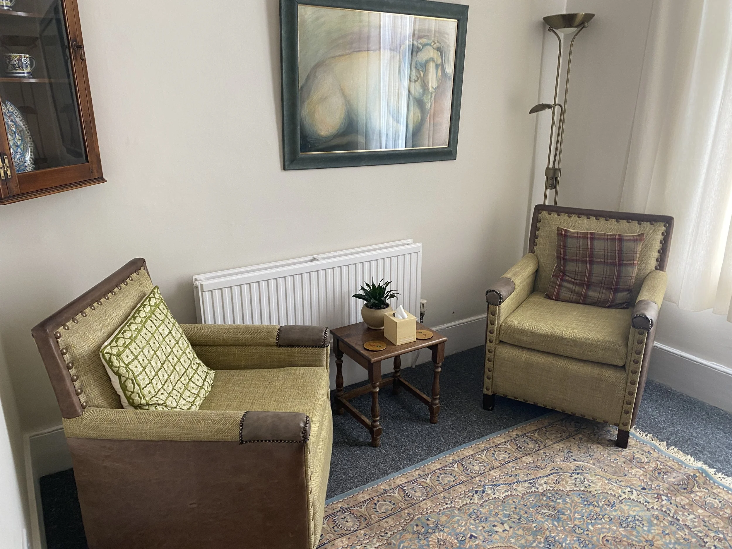 Comfortable and confidential therapy room in Angel, North London