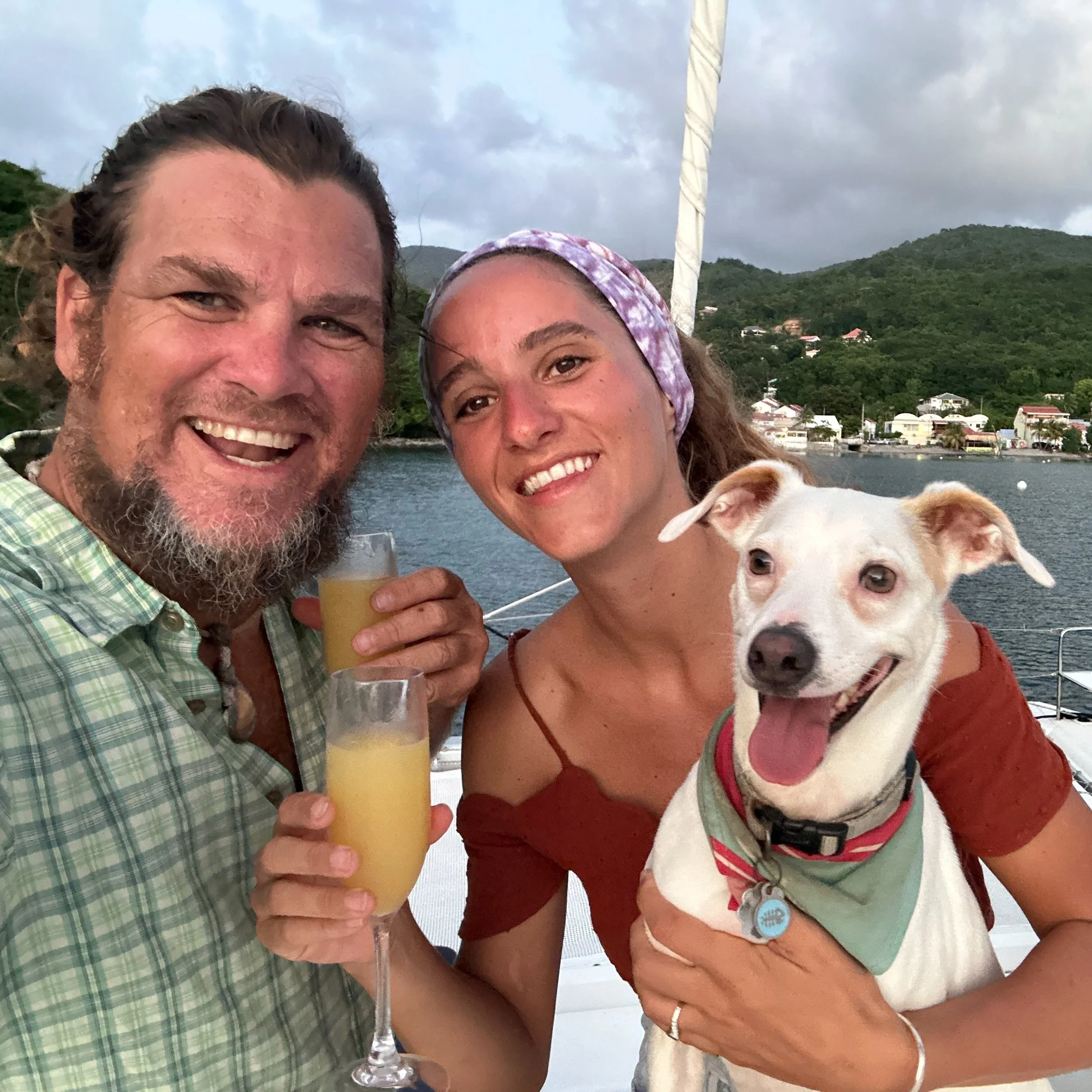 Welcome to Physalia Expeditions! This is Kaya and Chris (and Waldo! 🐶).
If you don&rsquo;t know us already from @sv_physalia, we are both marine scientists, 100 ton captains, and have 5 years of charter experience! Together we decided to launch Phys