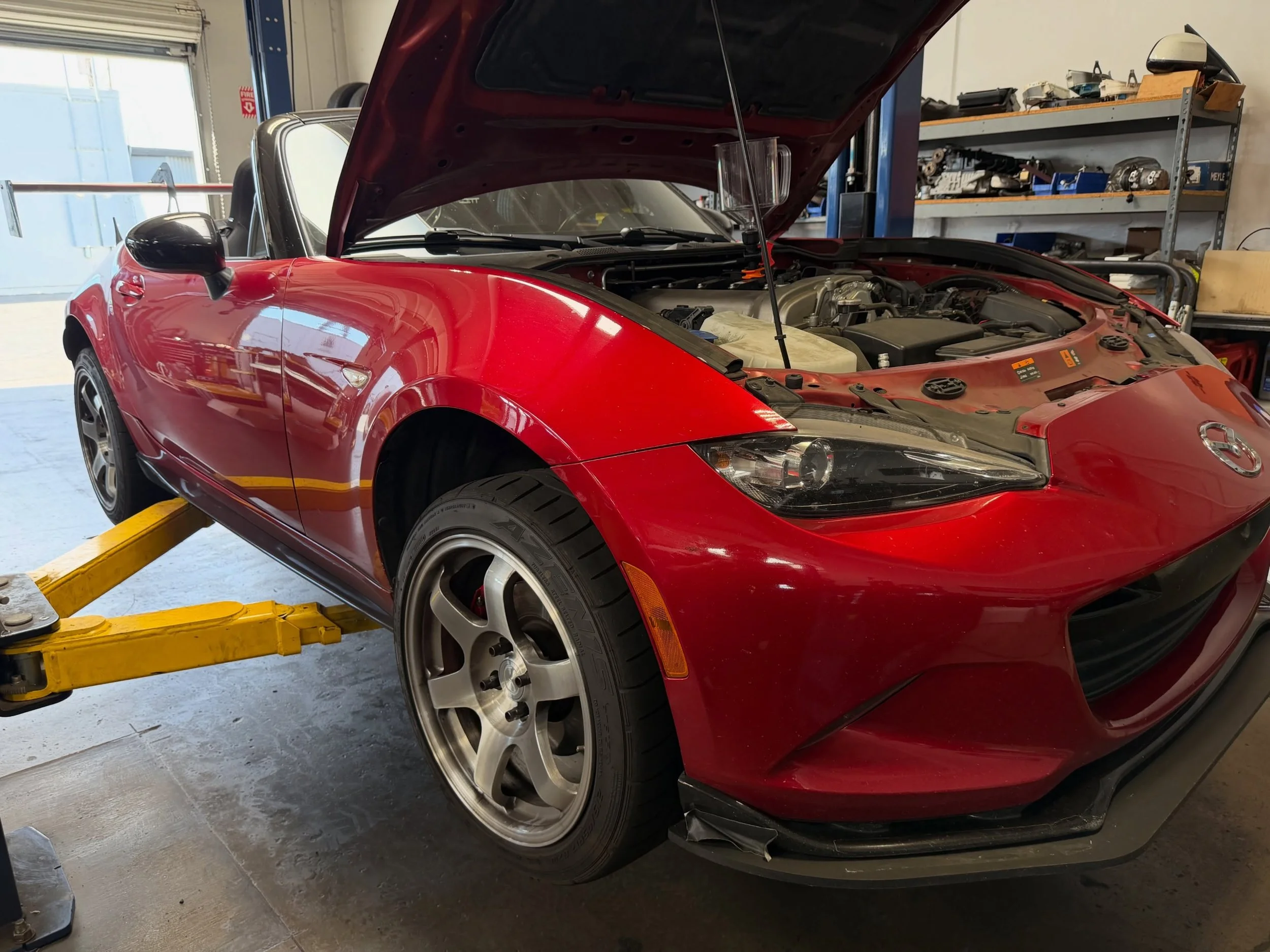 @jackaidangreer brought in his Miata last week for some routine maintenance, track alignment and a seat installation! 

Oil service ✅
Track Brake pad swap ✅
Bucket seat installation ✅
Track alignment ✅ 

DM to book your appointment today!

#interlude