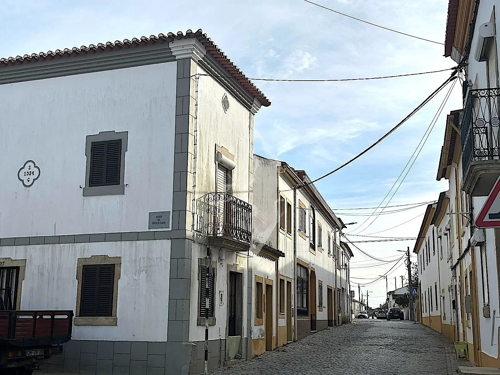 1.-Casa-Exterior.jpg.webp