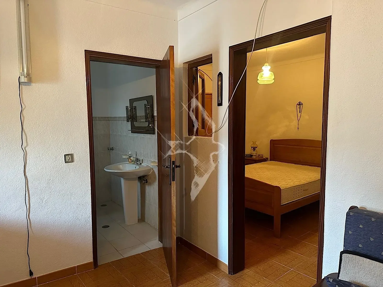 9.-Acesso-quarto-e-w_c.jpg.webp