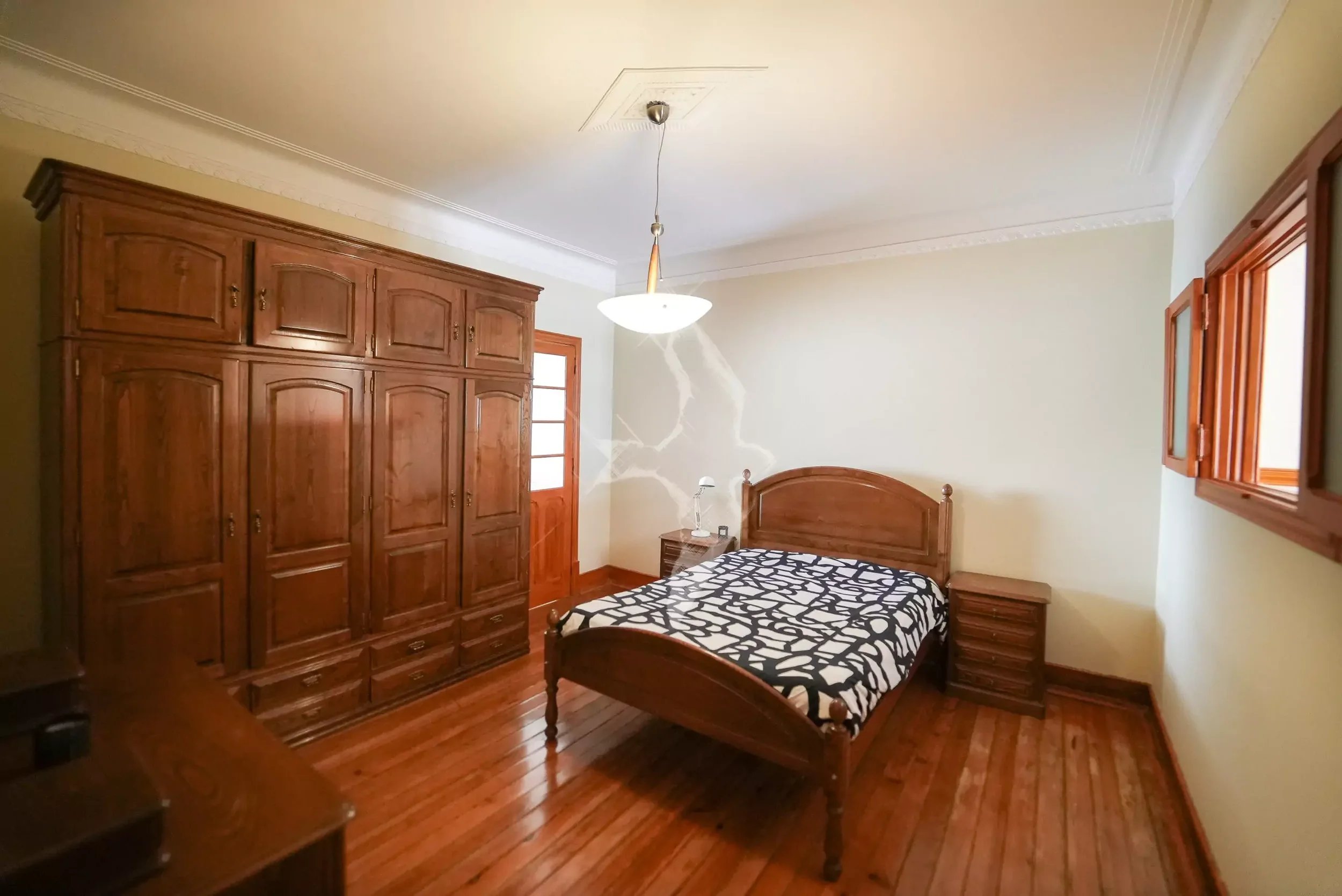 19.-Quarto-Interior-scaled.jpg.webp