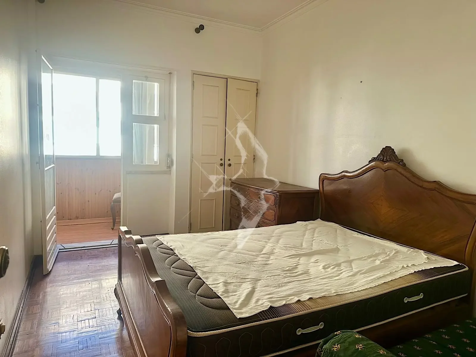 14.-Quarto-Oeiras.jpg.webp