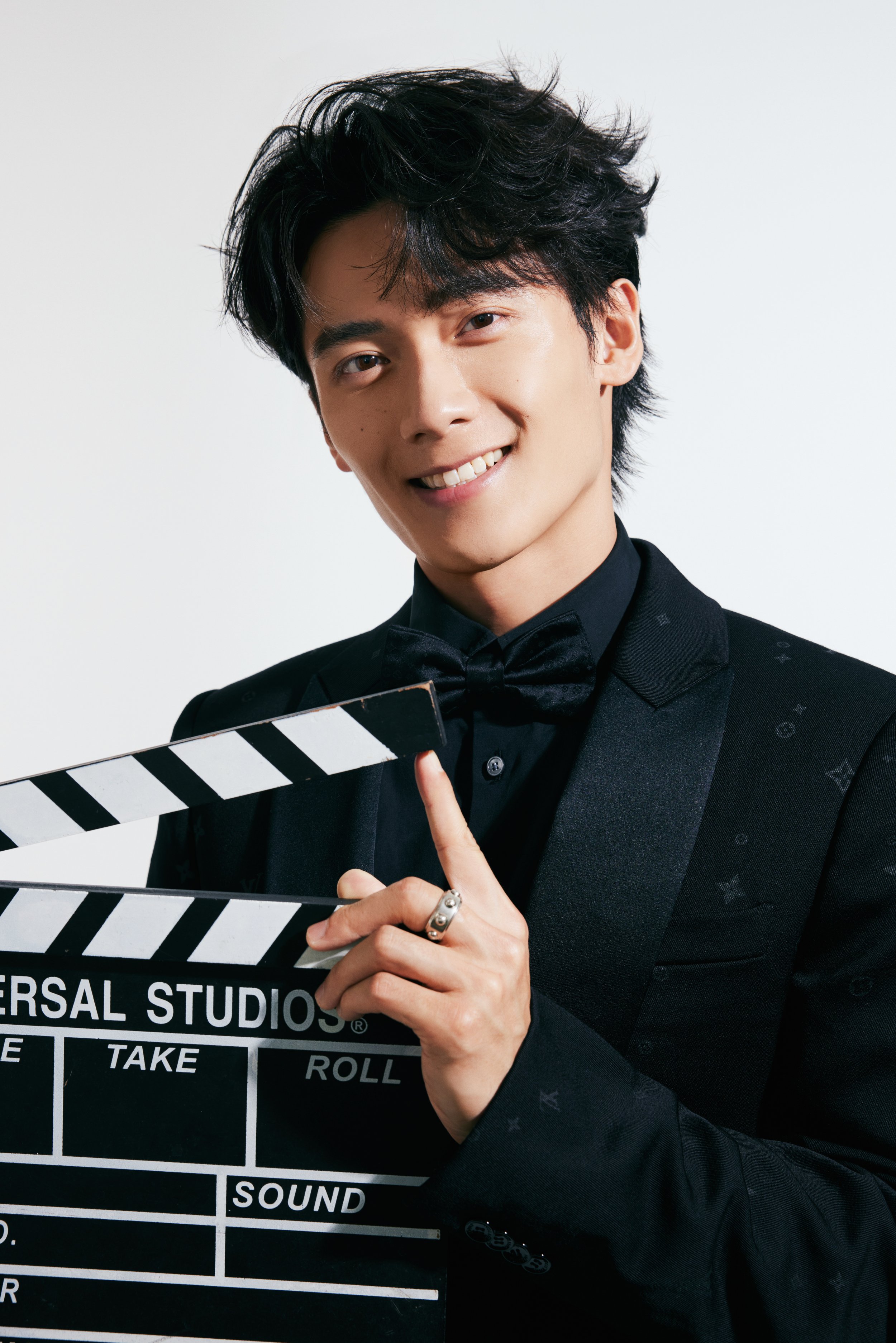 ELLEMEN x Wu Han Kun