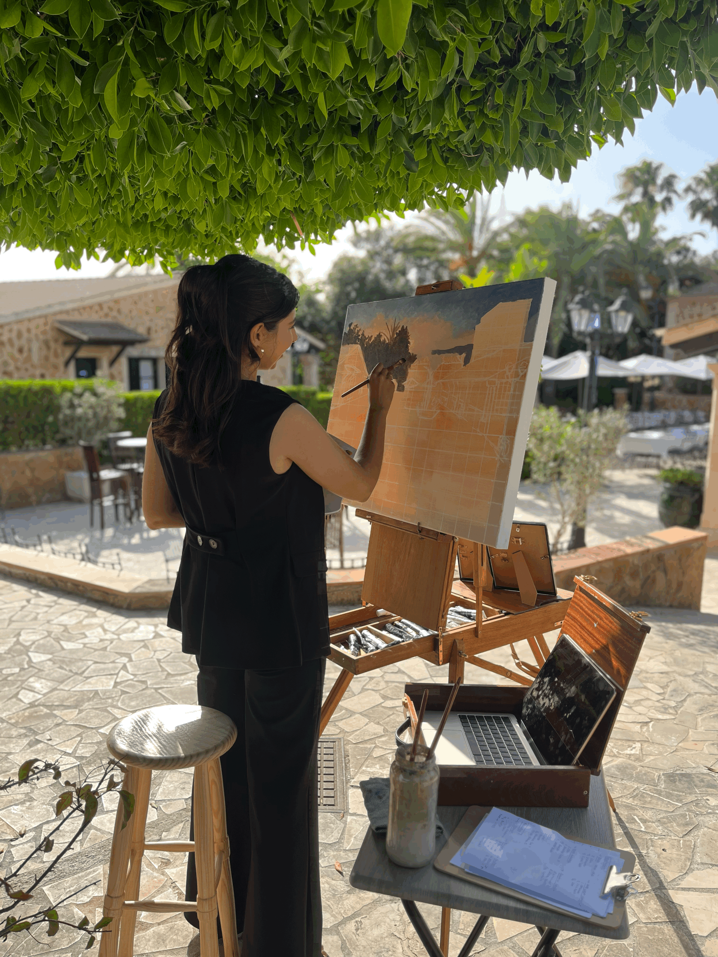 What is live wedding painting? Everything you need to know before booking.