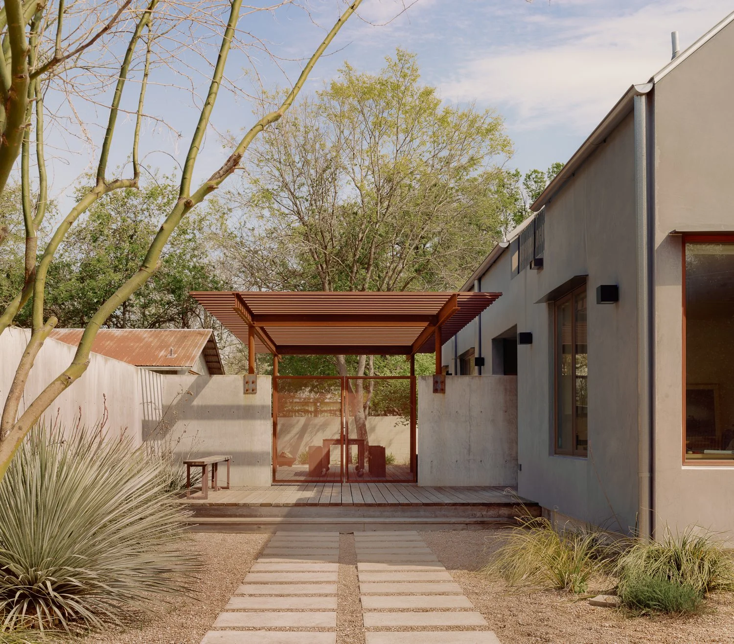 20 Hardscaping Ideas That Are as Beautiful as They Are Functional