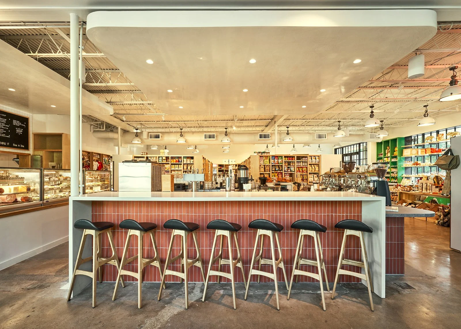 Here Comes the Neighborhood: Tiny Grocer Reinvents a Hyde Park Staple