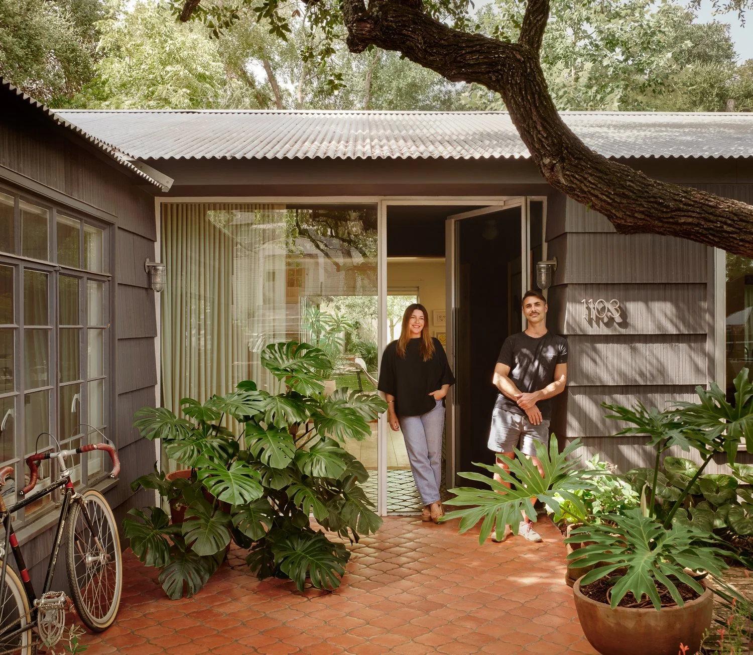 7 Years of Design Decisions Went Into This Architect Couple’s Breezy Bungalow