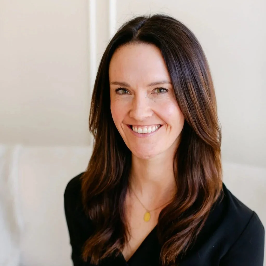 Christina van Sluys, Real Estate Agent