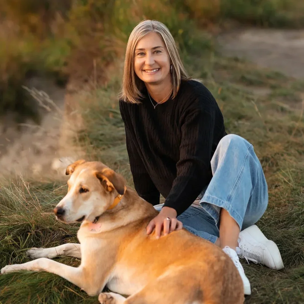 Vera Ilnyckyj, Business + Mindset Coach for Women Solopreneurs