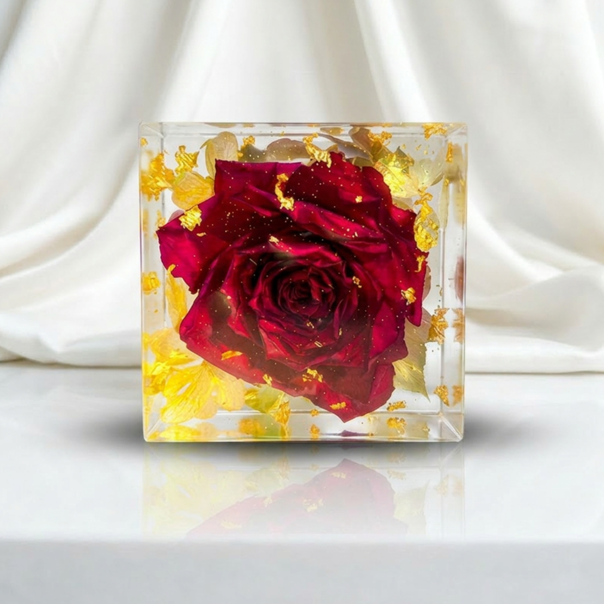Resin Cube with a Rose and Gold Flakes