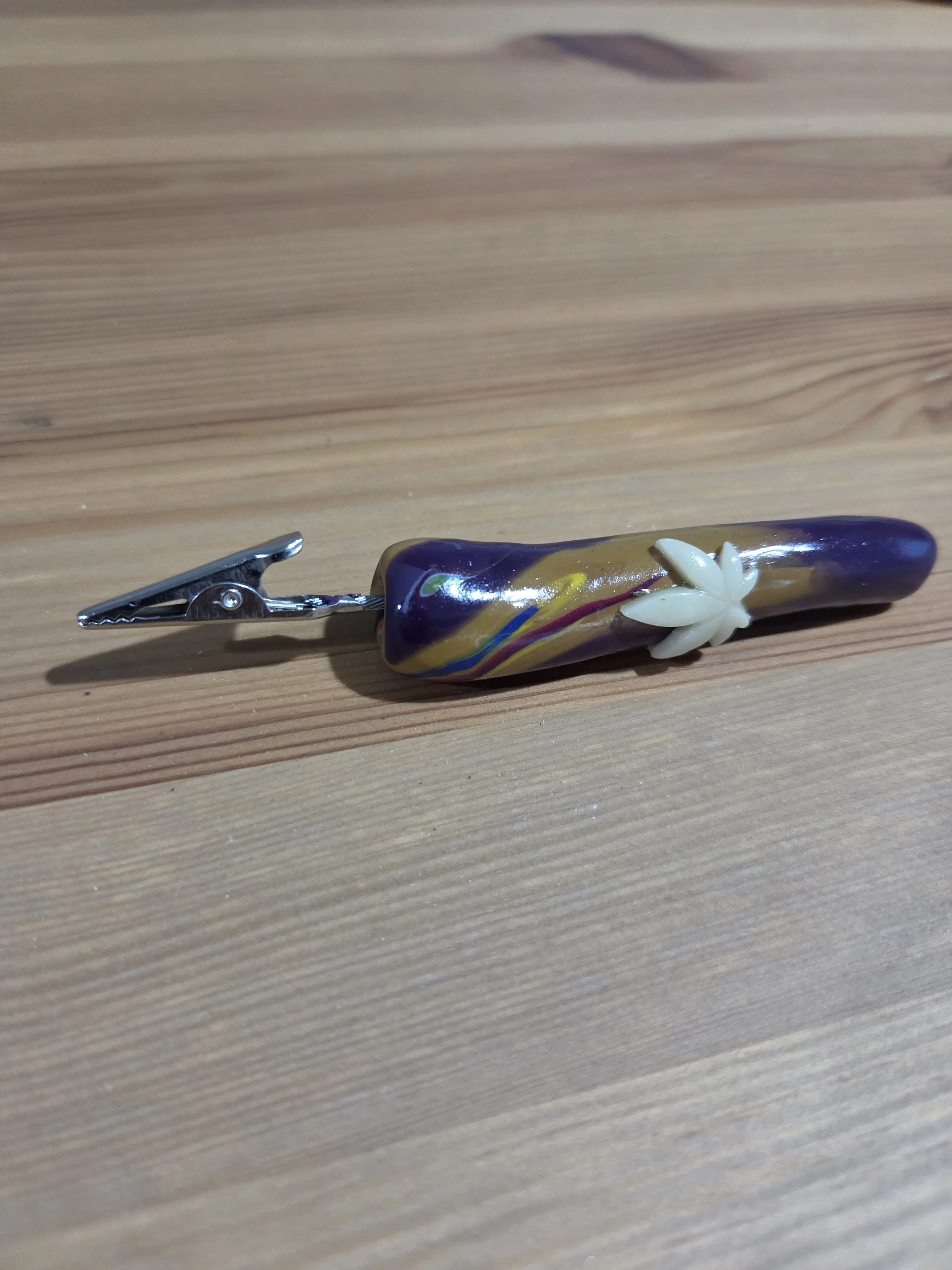 Handcrafted Purple Haze Alligator Clip with White Cannabis Leaf