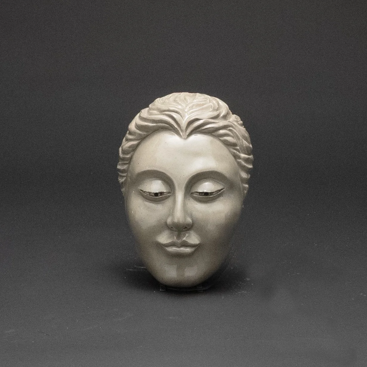 Serene Garden Art:  Quan Yin Study