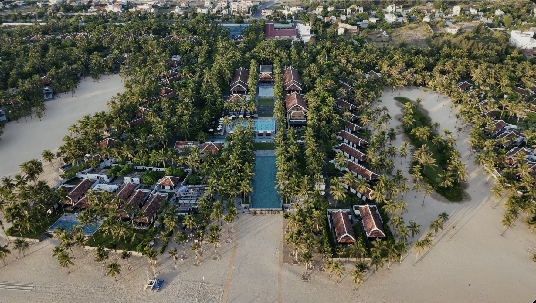 Four Seasons Nam Hai