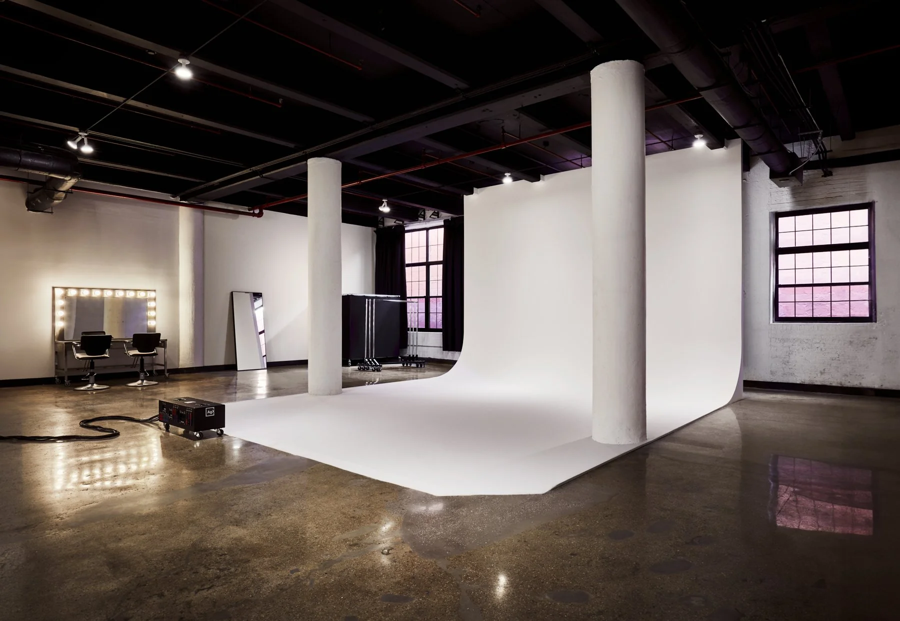 AgX Brooklyn, Photo Studio, Cyclorama, digital capture