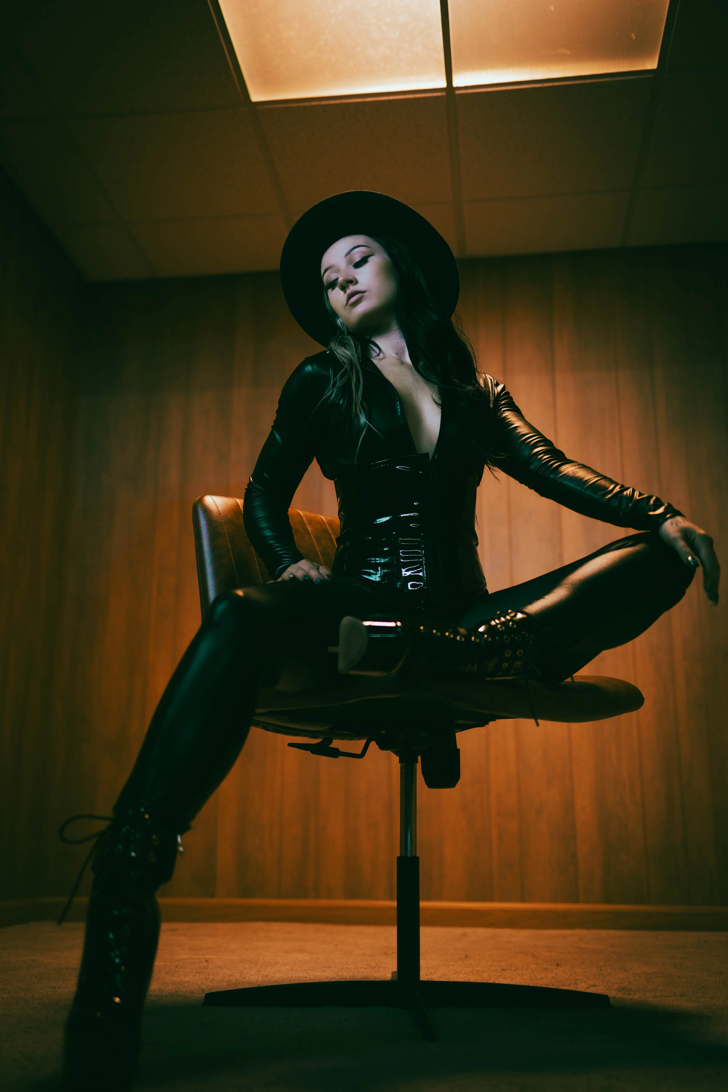 CHARLY EDITS LIMINAL ROOM (6 of 6).jpg