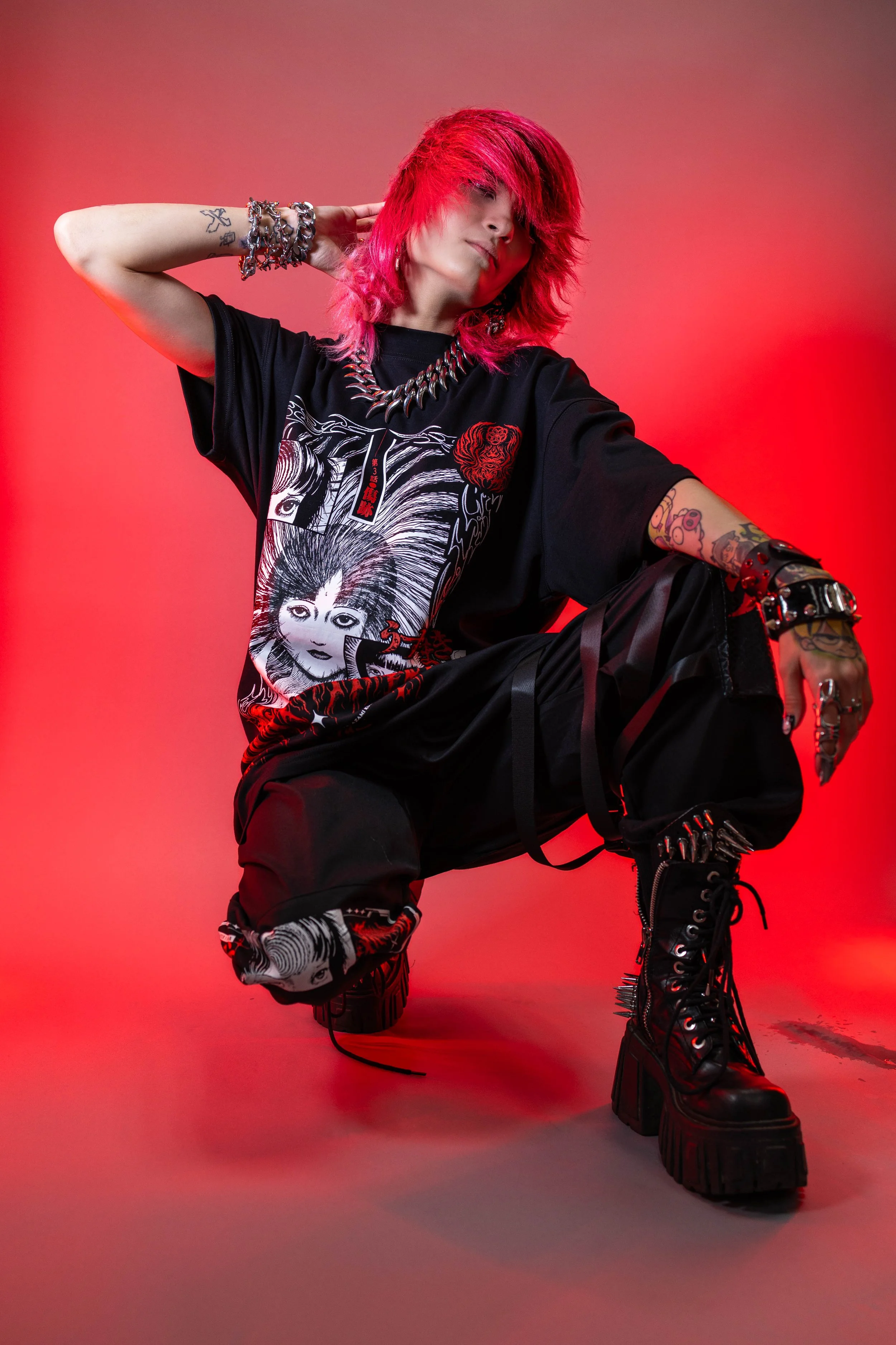 ACE UZU RED BCKGRND (23 of 32).jpg