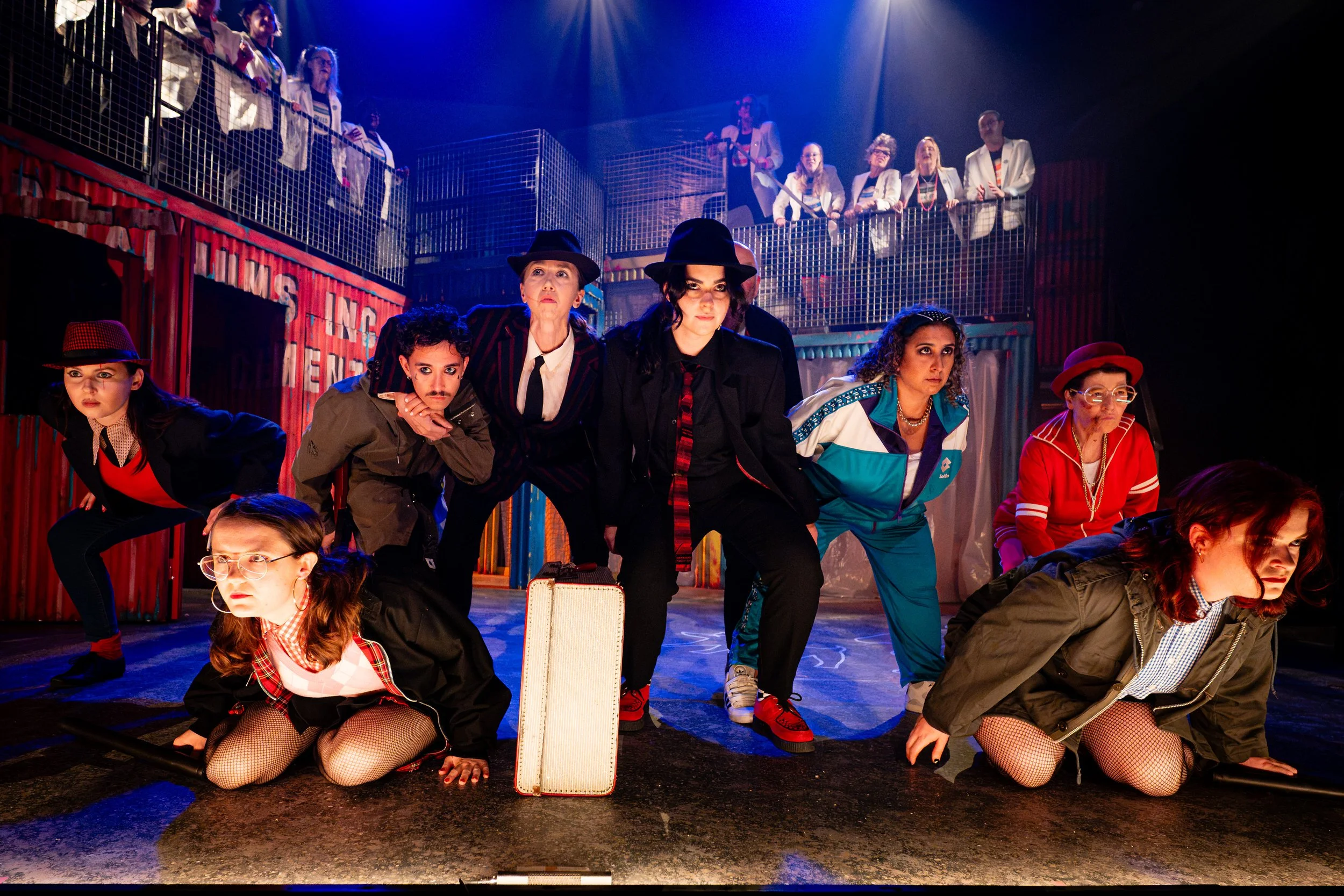 GraemeBraidwoodPhotography-Royal&Derngate-DeadDogInASuitcase-18.jpg