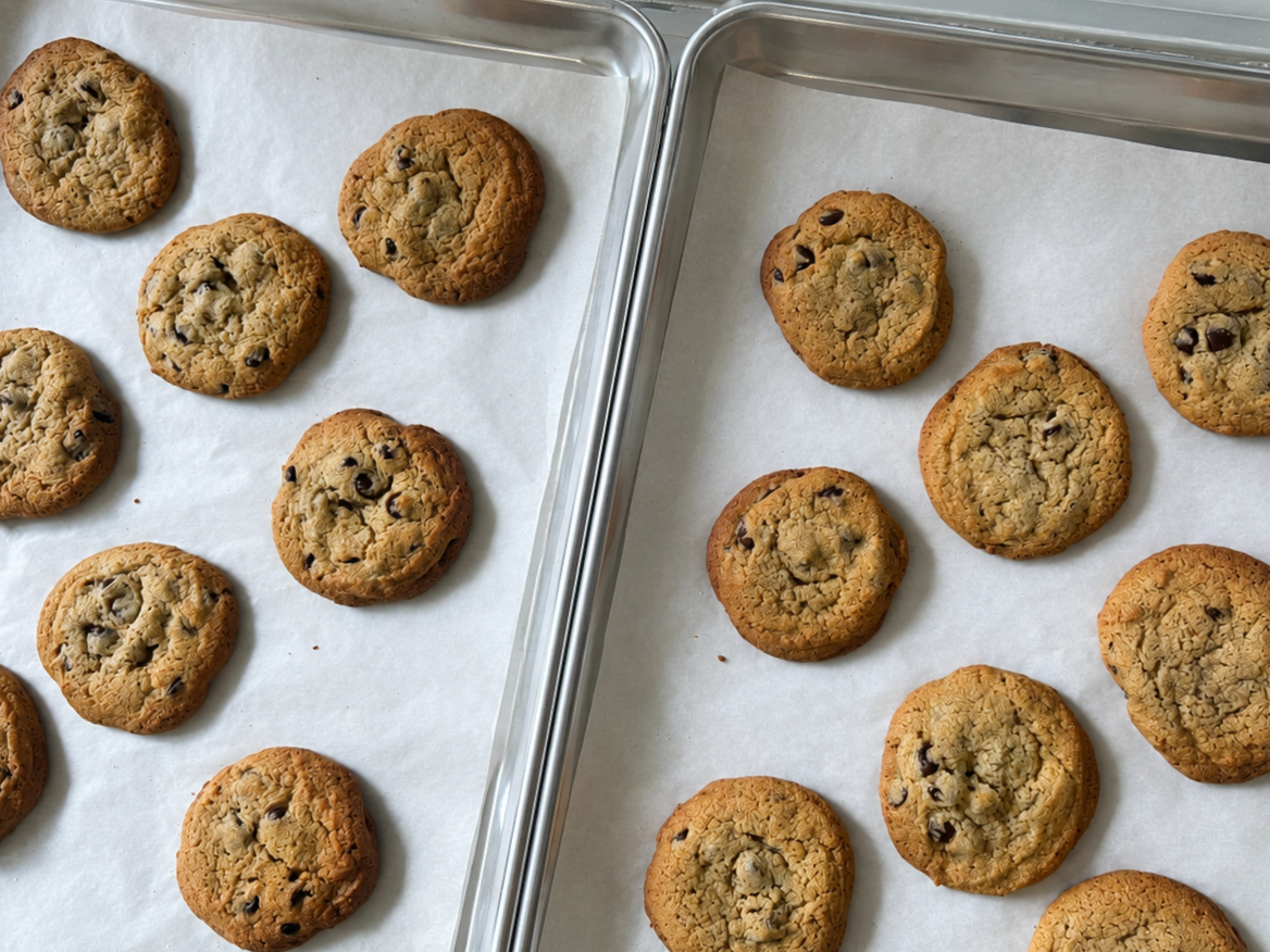Chocolate chip cookies.png