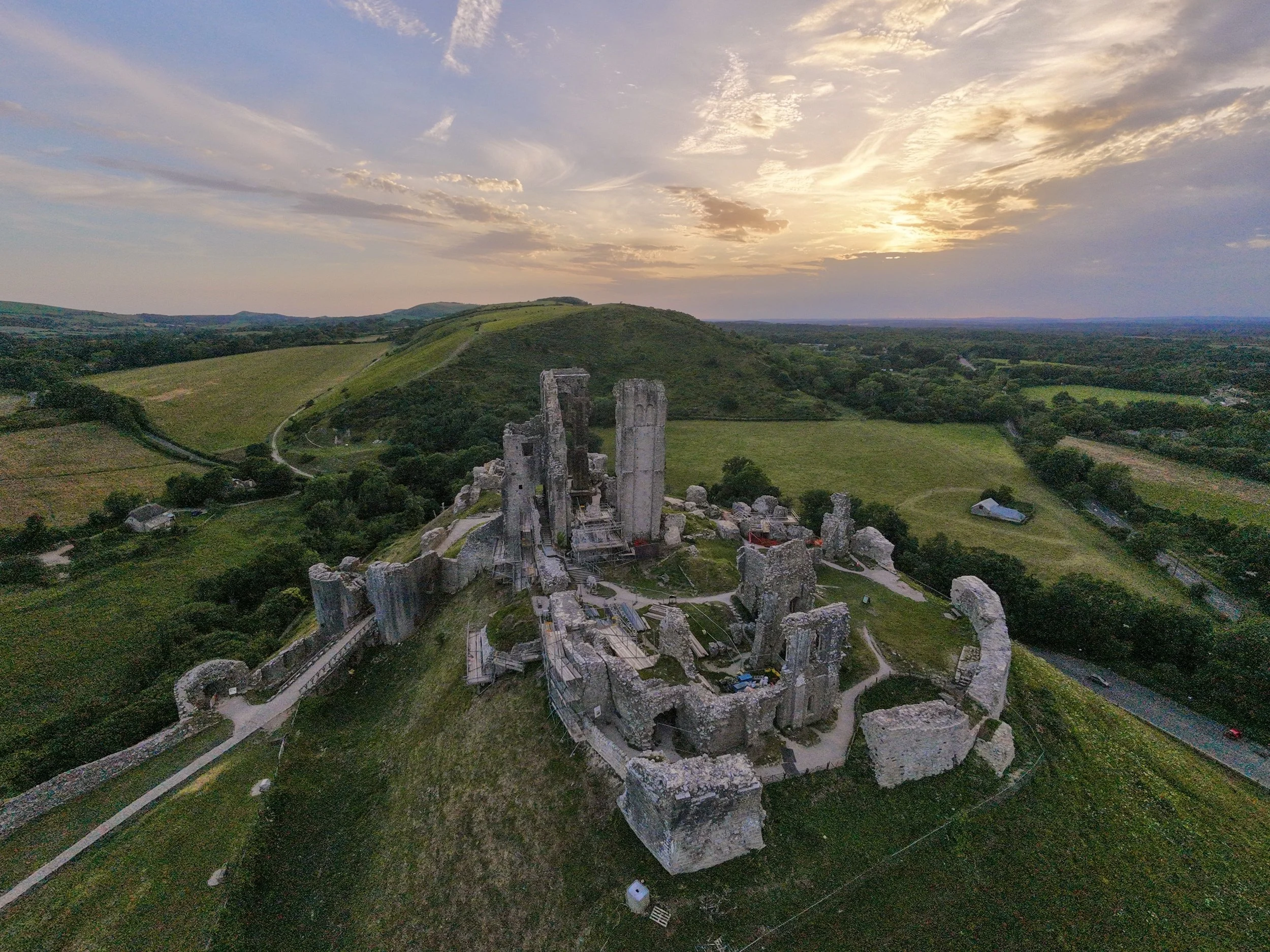 dji_fly_20260614_204724_0587_1781466866658_photo_beautify.jpg