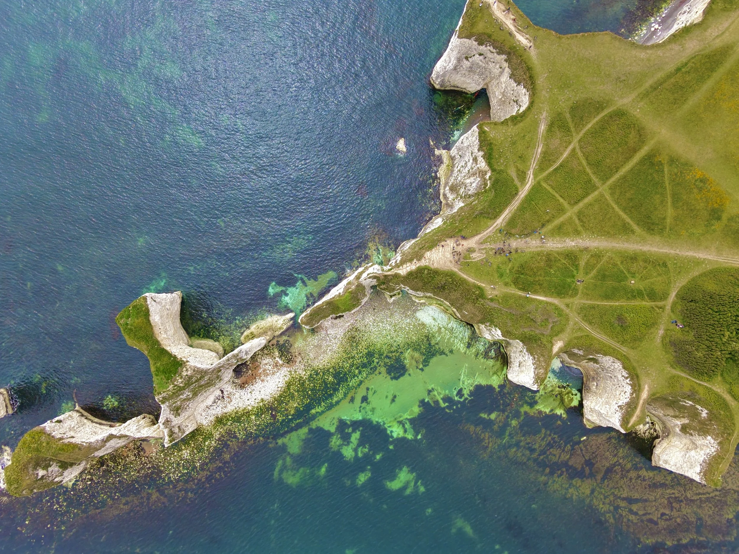 dji_fly_20260516_112736_0278_1778928158361_photo_beautify.jpg