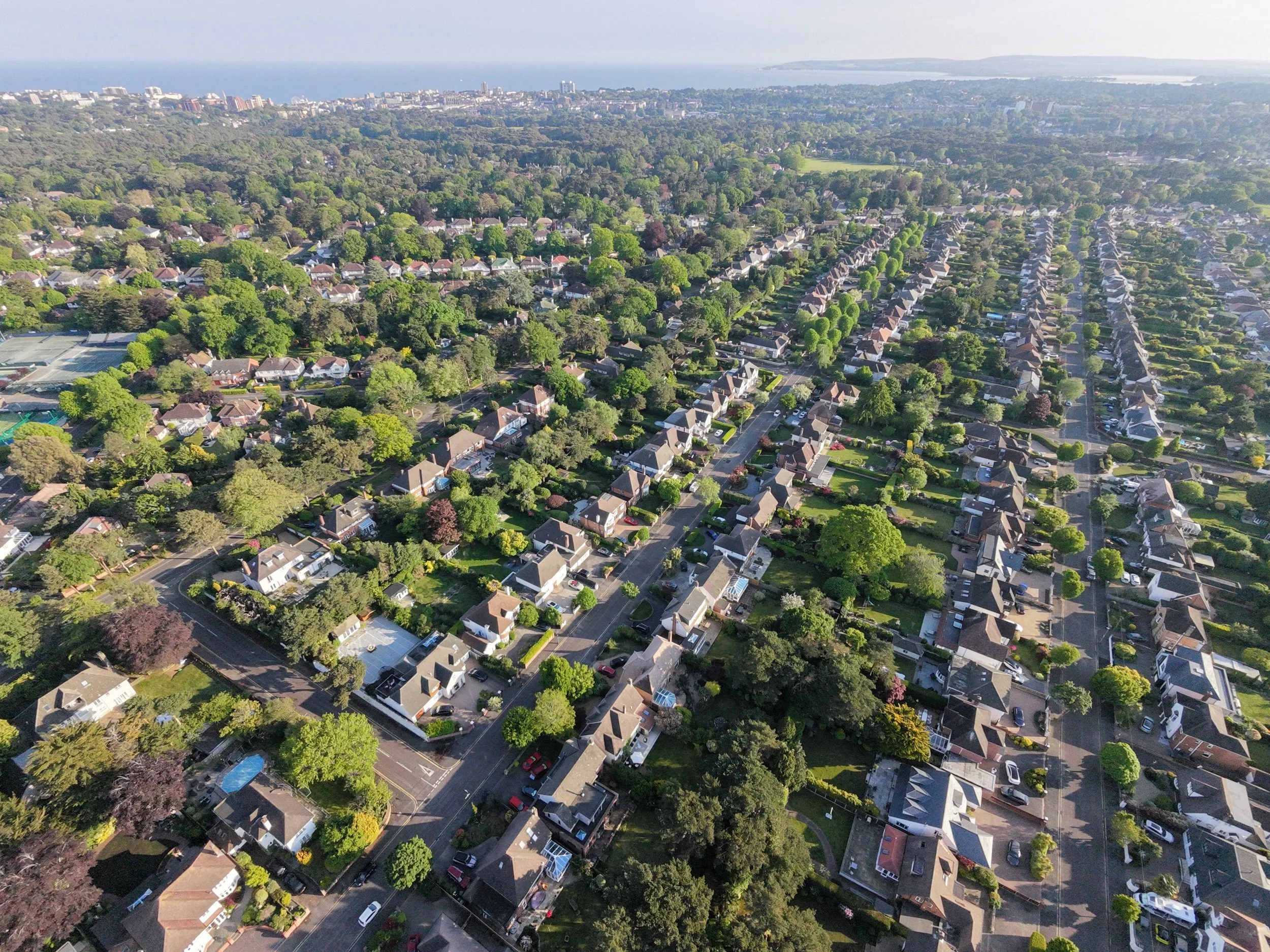 dji_fly_20260504_183324_0201_1777916774706_photo_beautify.jpg