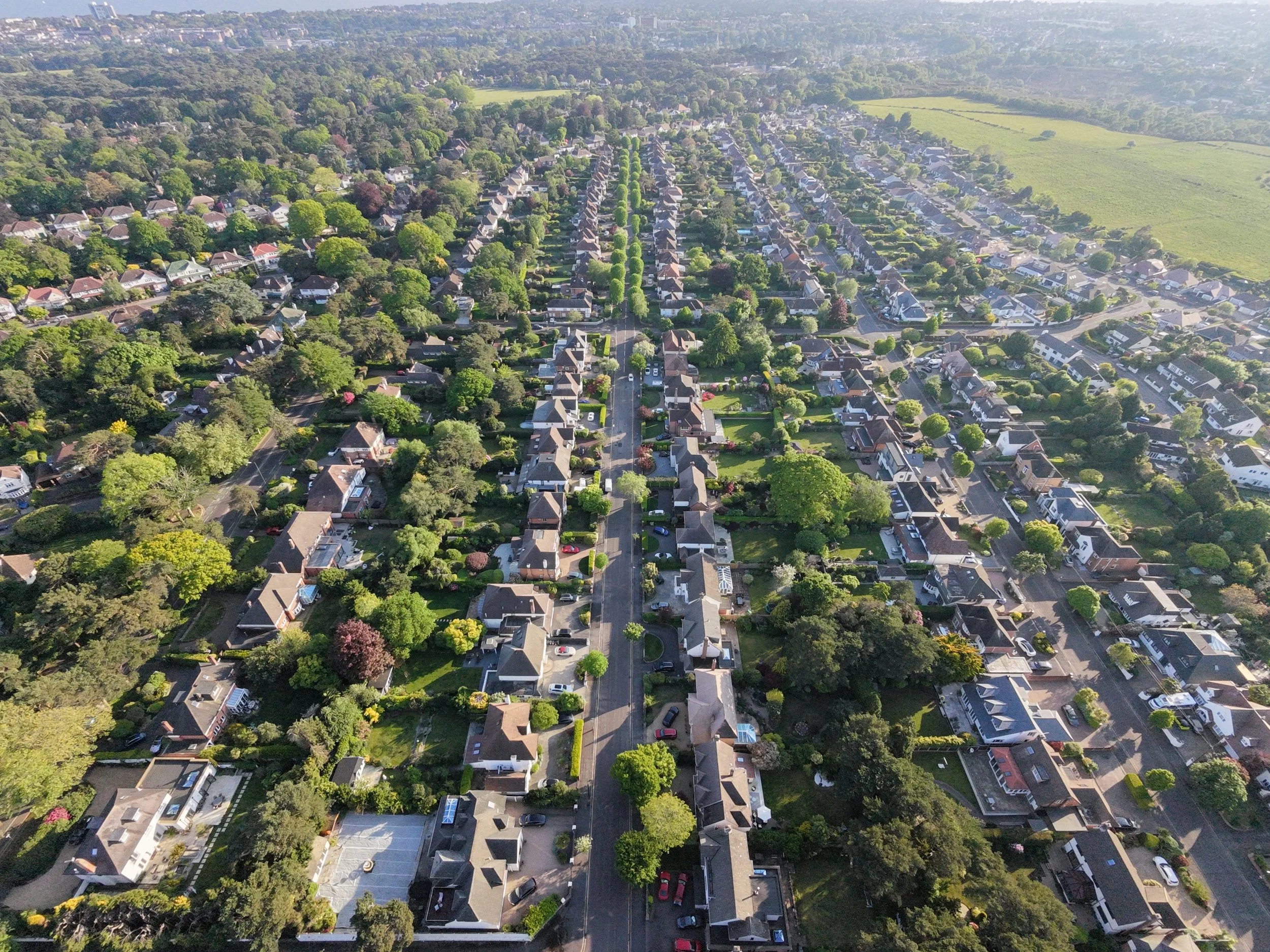 dji_fly_20260504_183306_0199_1777916775591_photo_beautify.jpg
