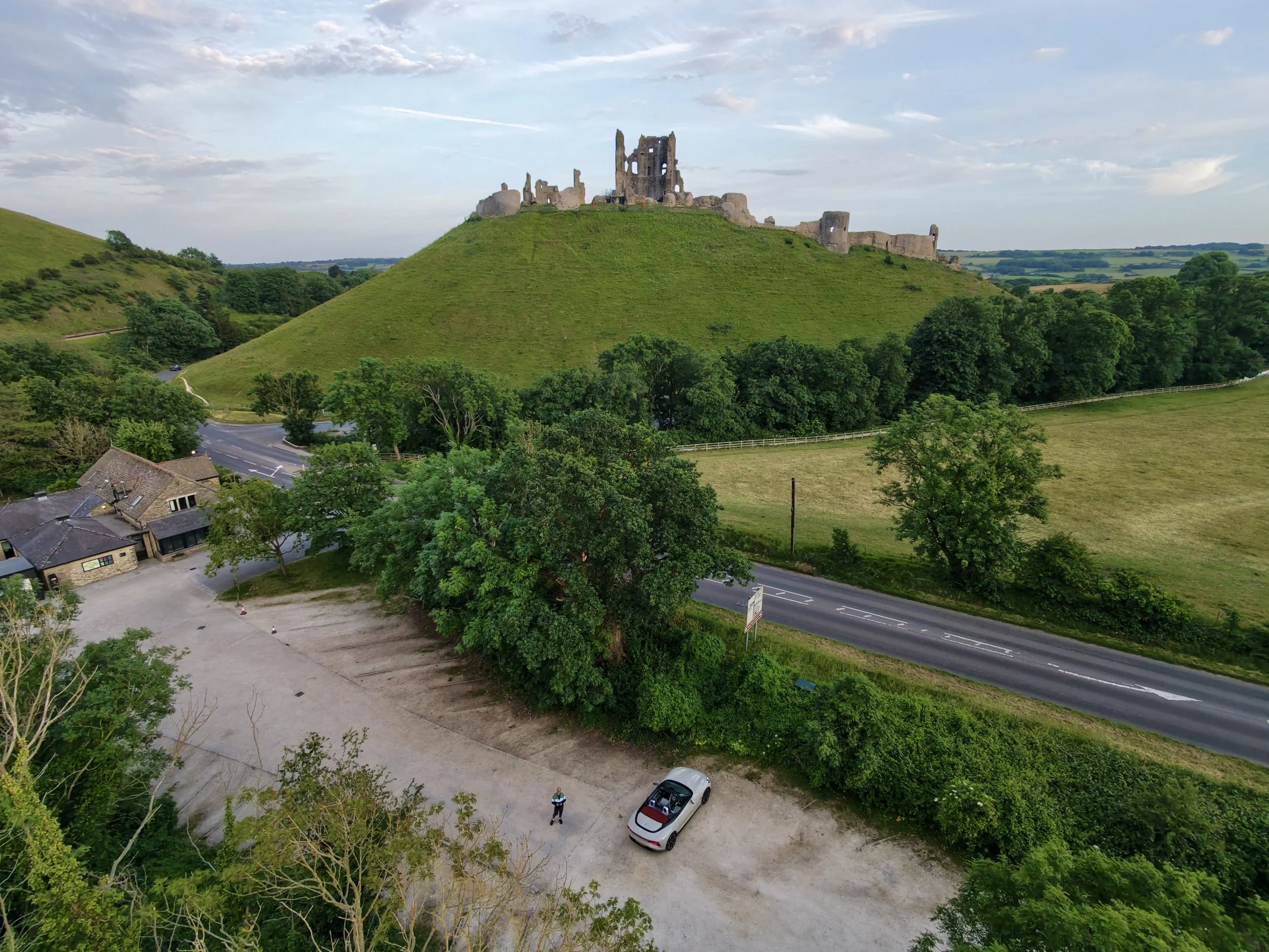 dji_fly_20260614_204914_0592_1781466691187_photo_beautify.jpg