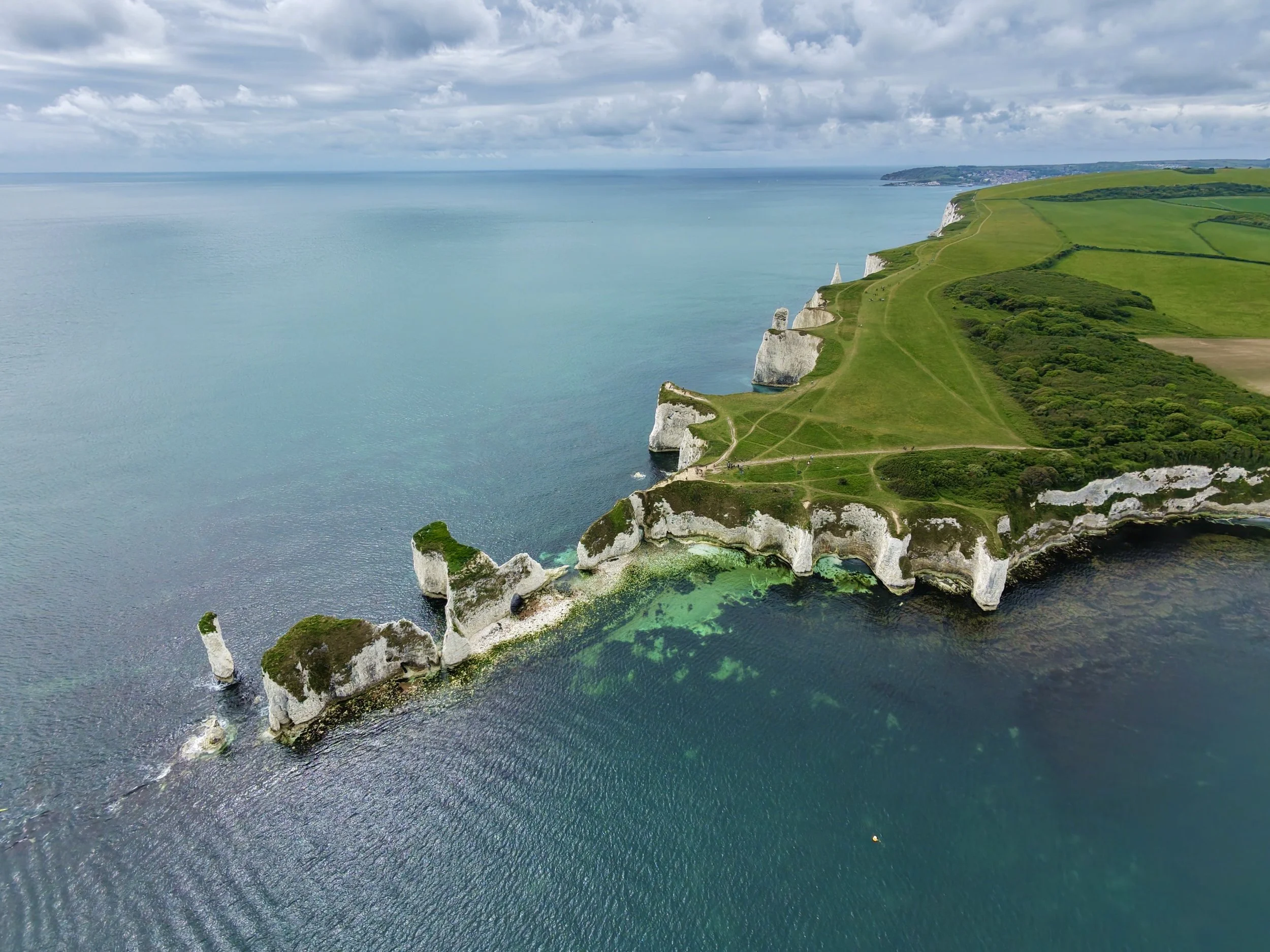 dji_fly_20260516_112814_0283_1778928152818_photo_beautify.jpg