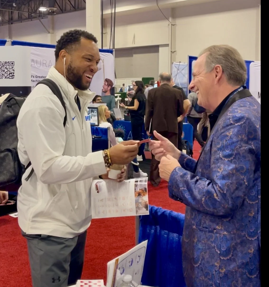 magician performing magic at a corporate event in Phoenix