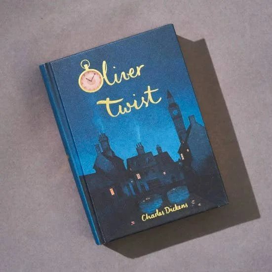 oliver-twist-dickens-collectors-edition-hardcover-3.jpg