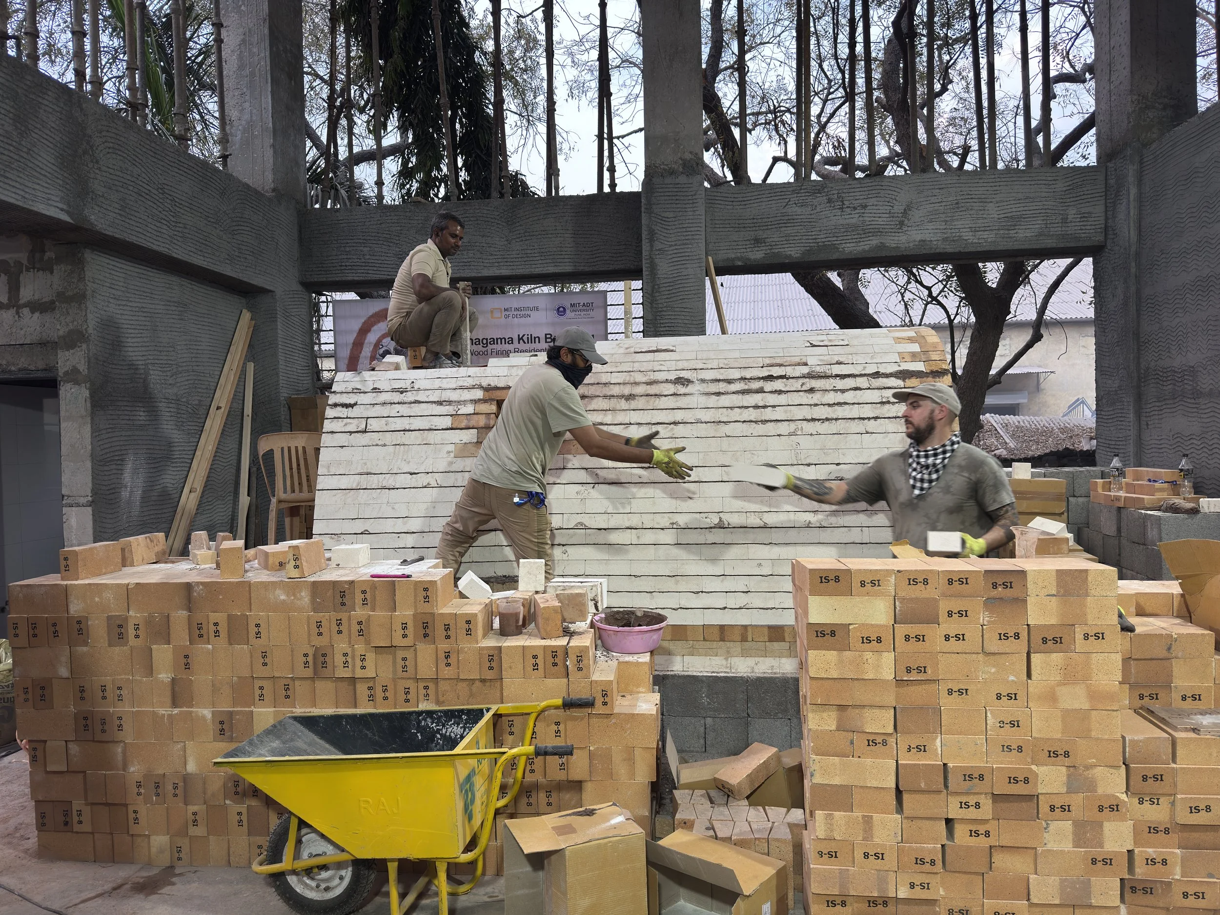 19_MACKEE_Anagama kiln building_India_2026.JPG