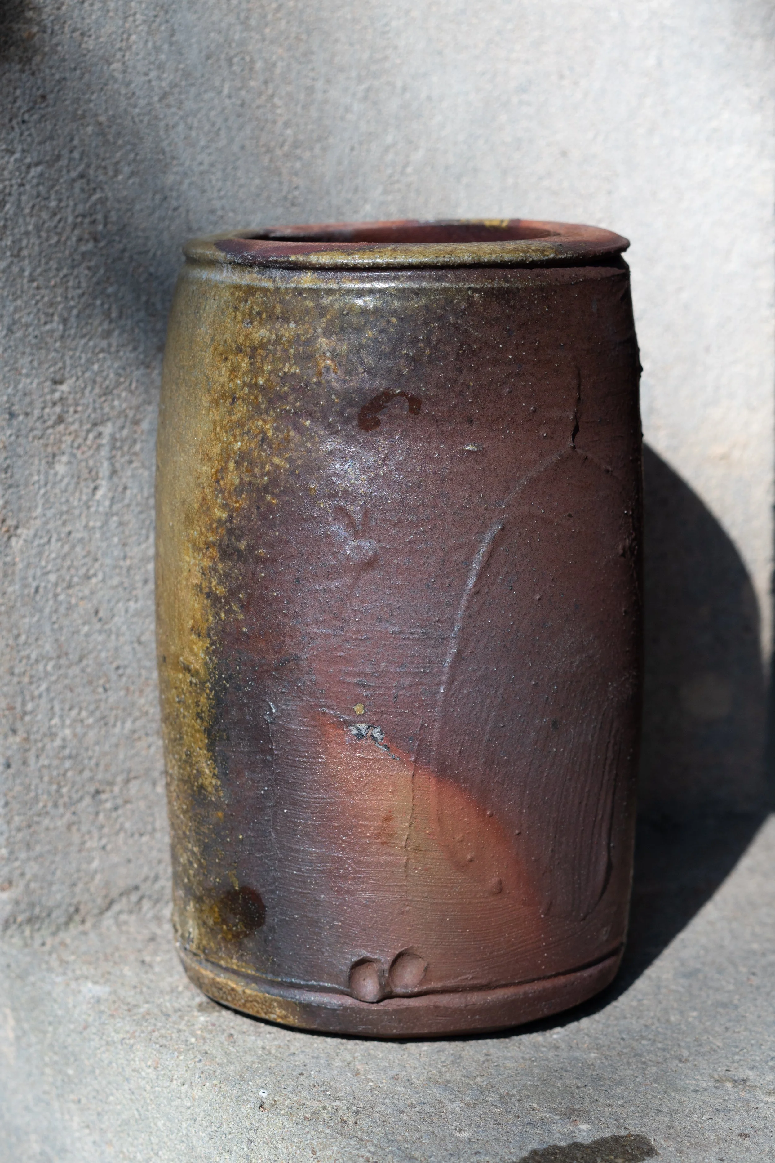MACKEE_2024_27cm.jpg