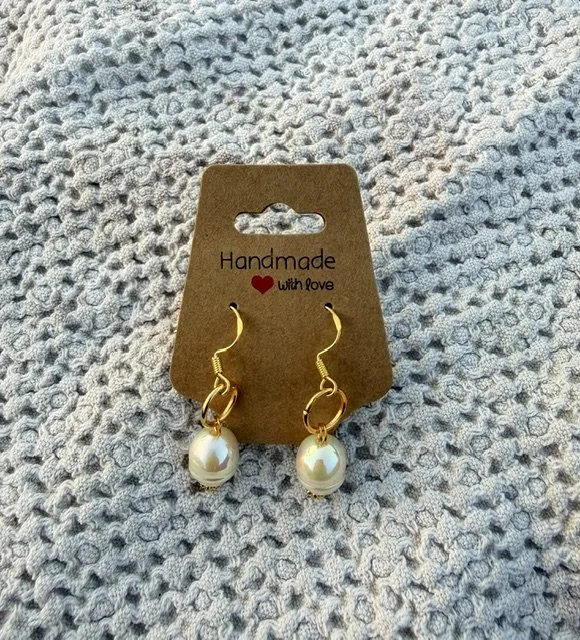 Iridescent Pearl Drop Earrings