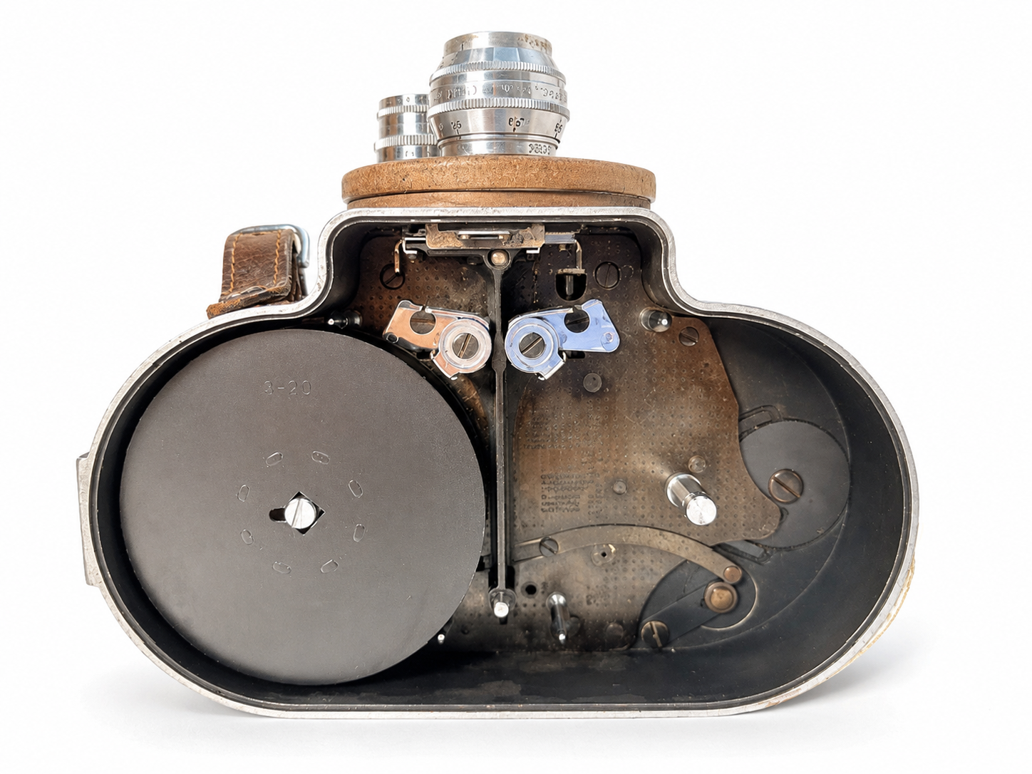 bell-howell-filmo-70-da-film-chamber-reel.png