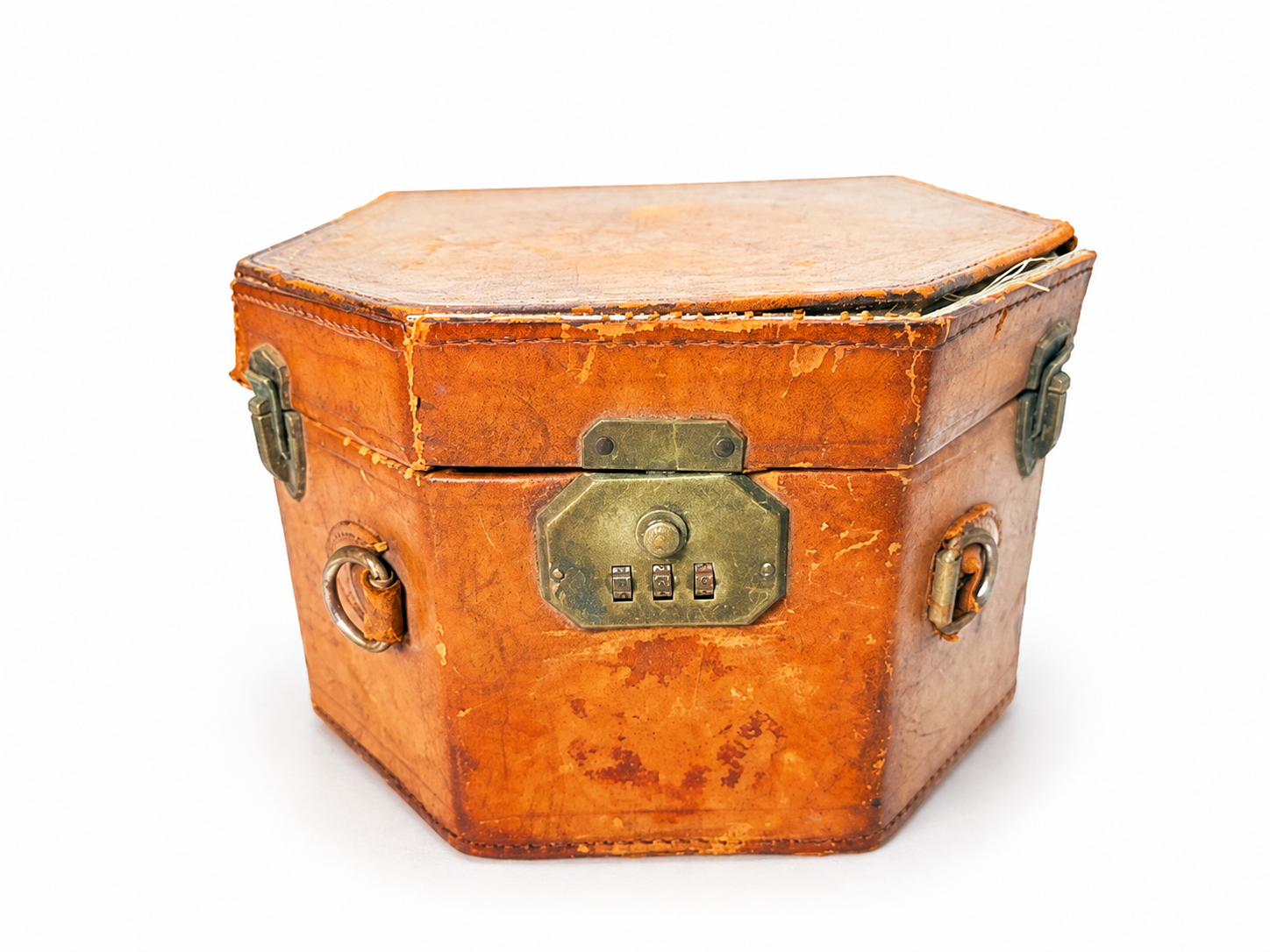 bell-howell-filmo-70-da-camera-case-front.png