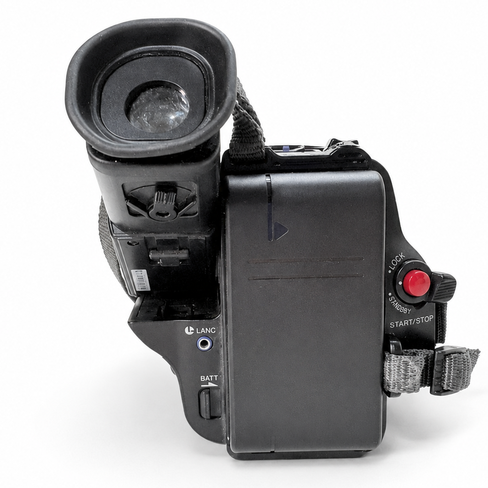 sony-handycam-ccdtr94-rear-battery.png
