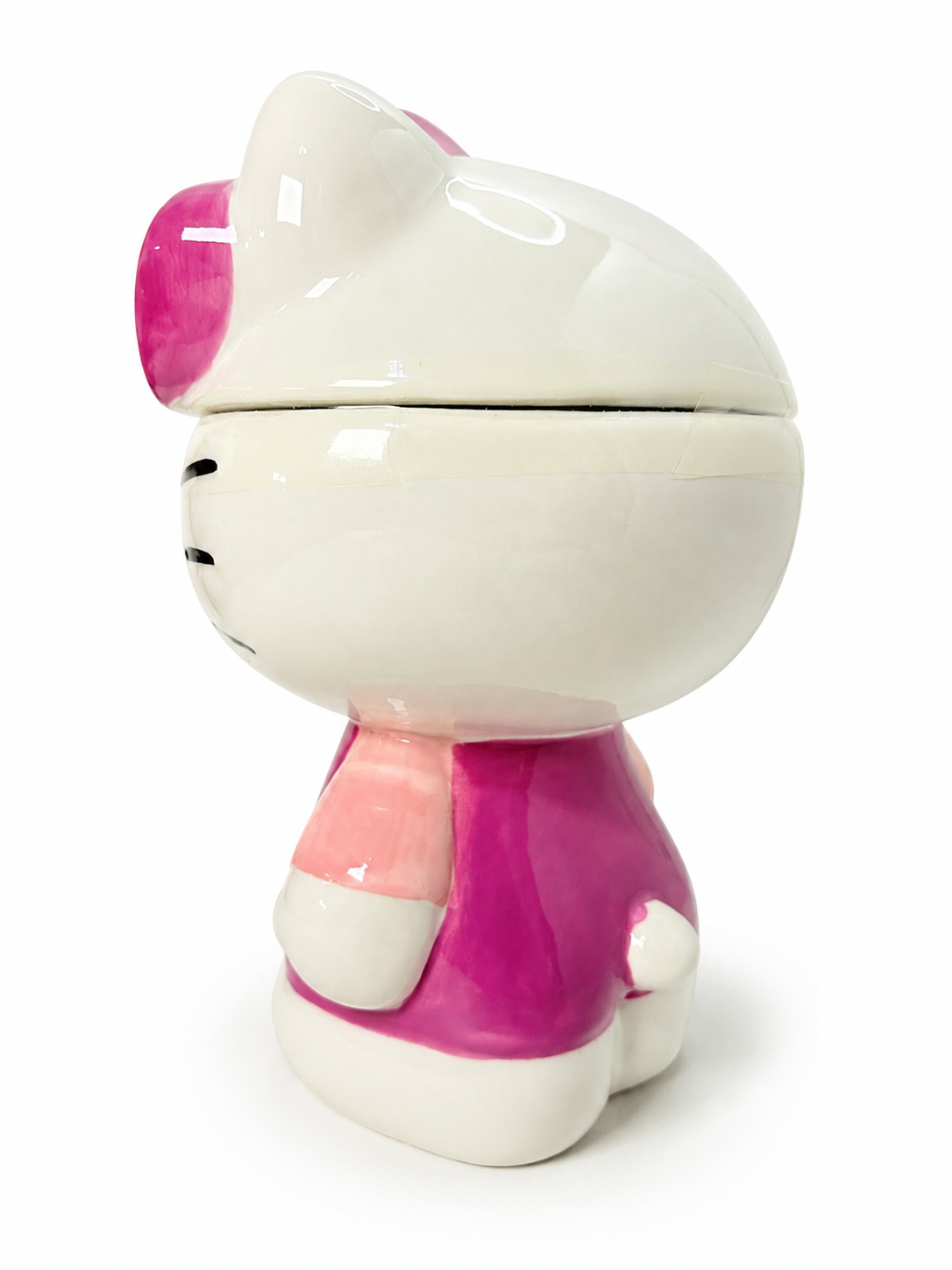 hello-kitty-cookie-jar-side-angle.png