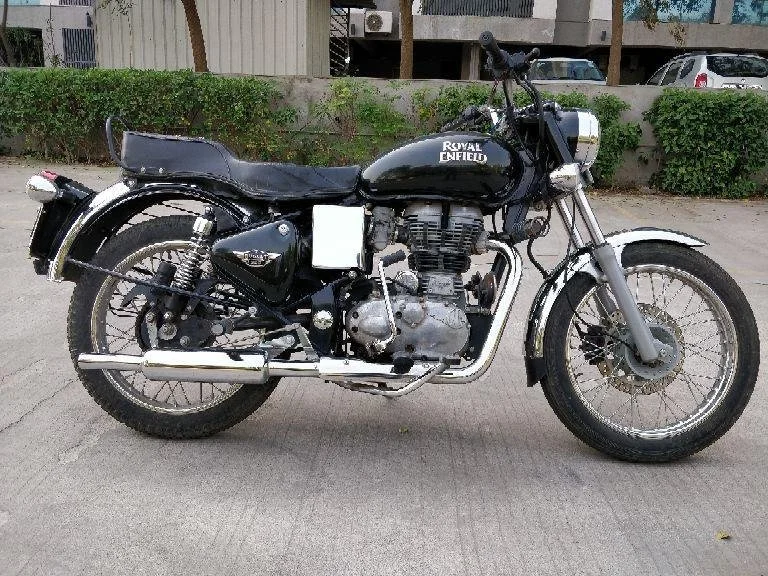 Royal Enfield Bullet(Vintage)