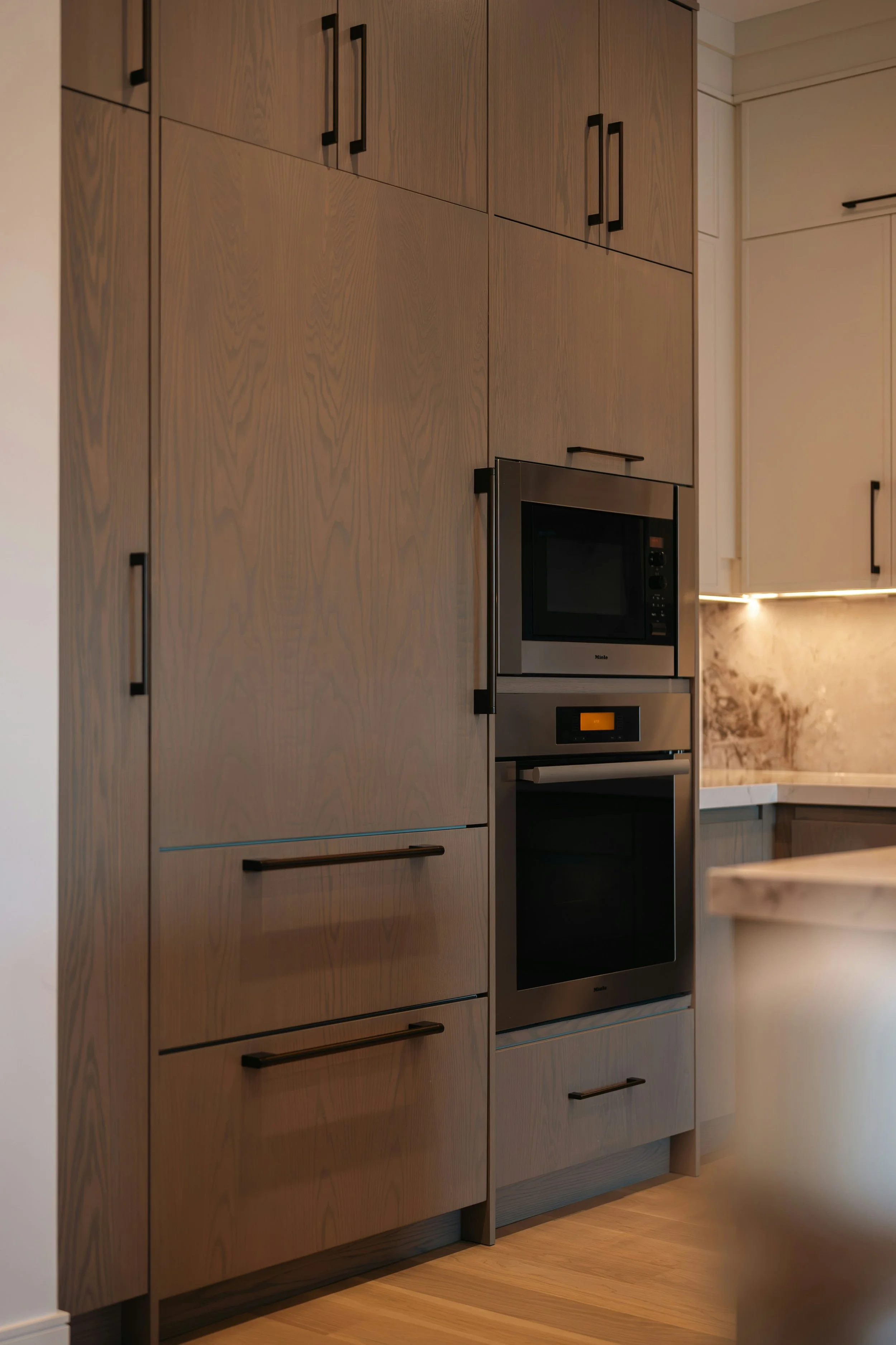Frameless vs Framed Cabinets: Which Is Better for Your Kitchen?