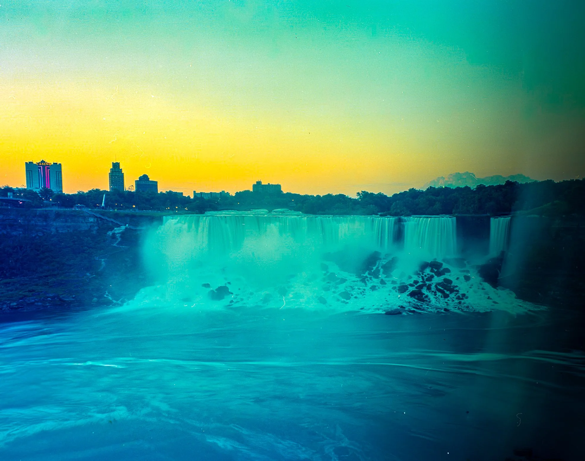 American Falls_Kodak Portra 400_2.jpg