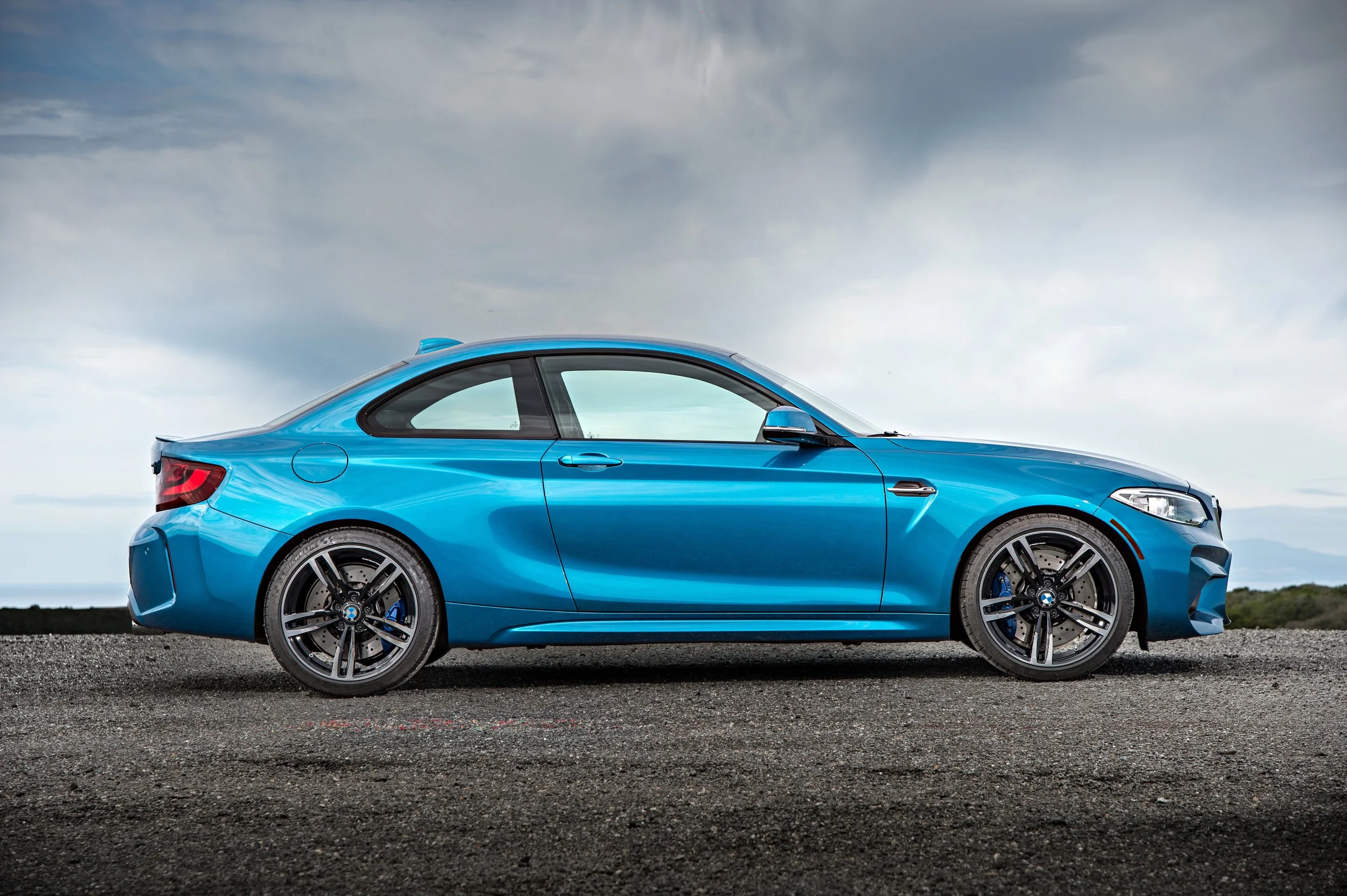p90210089_highres_bmw-m2-coupe-02-2016.jpg